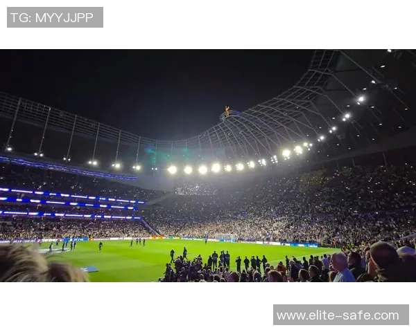 2018年热刺与罗马激战欧冠小组赛的精彩瞬间与战术分析